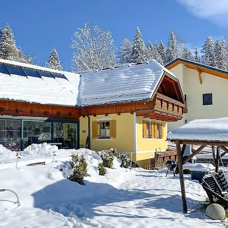 Two-bedroom Holiday In Neumarkt Casa de Férias